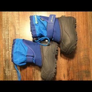 Columbia toddler snow boots